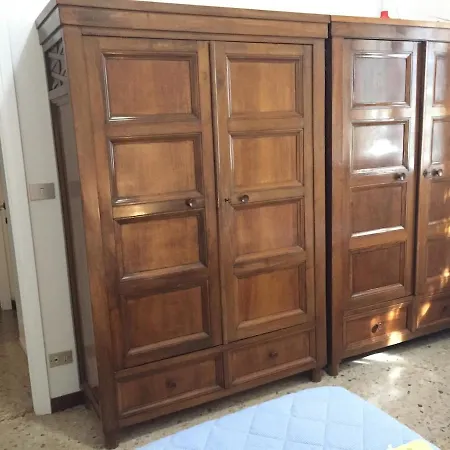 Under Historical Upper Town And Close To The Center ! * Bergamo